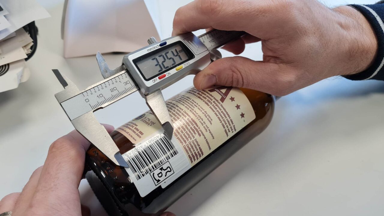 Kuidas pudelid ja purgid taaraautomaatides tagastatavaks saavad? thumbnail